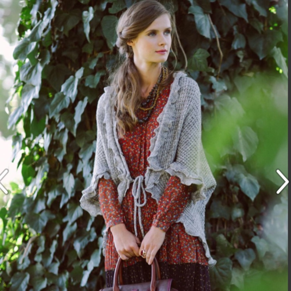 Romantic Hem & Thread Grey Crochet Cardigan S/M